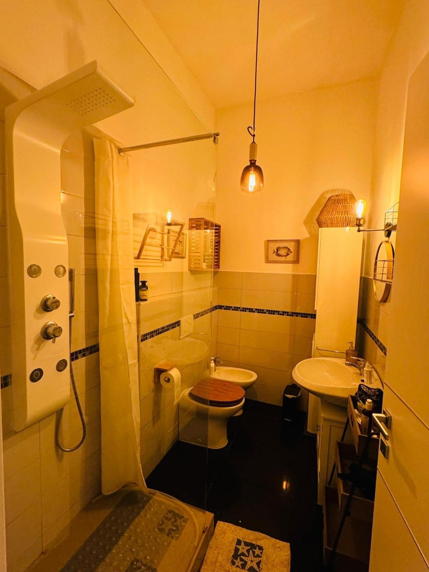 H33 Boutique Apartment In Livorno Centro Екстериор снимка